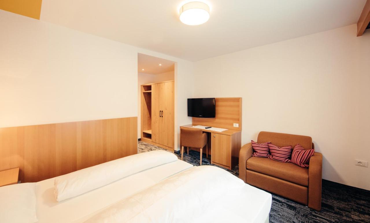 Hotel Ludwigshof & Luvina Trodena Quarto foto